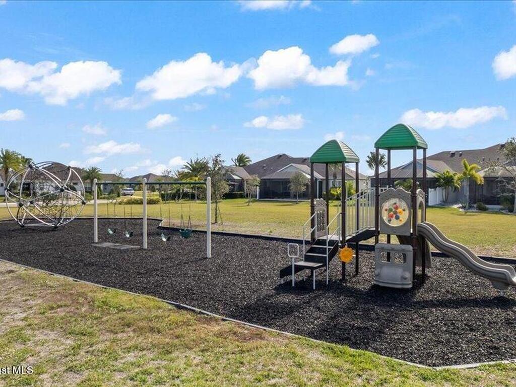 7823 Loren Cove Drive, Melbourne, FL 32940