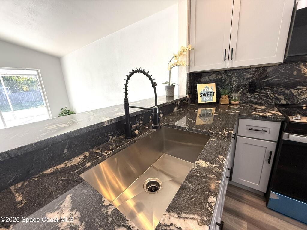 2924 Pebble Creek Street, Melbourne, FL 32935