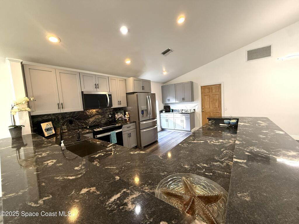 2924 Pebble Creek Street, Melbourne, FL 32935