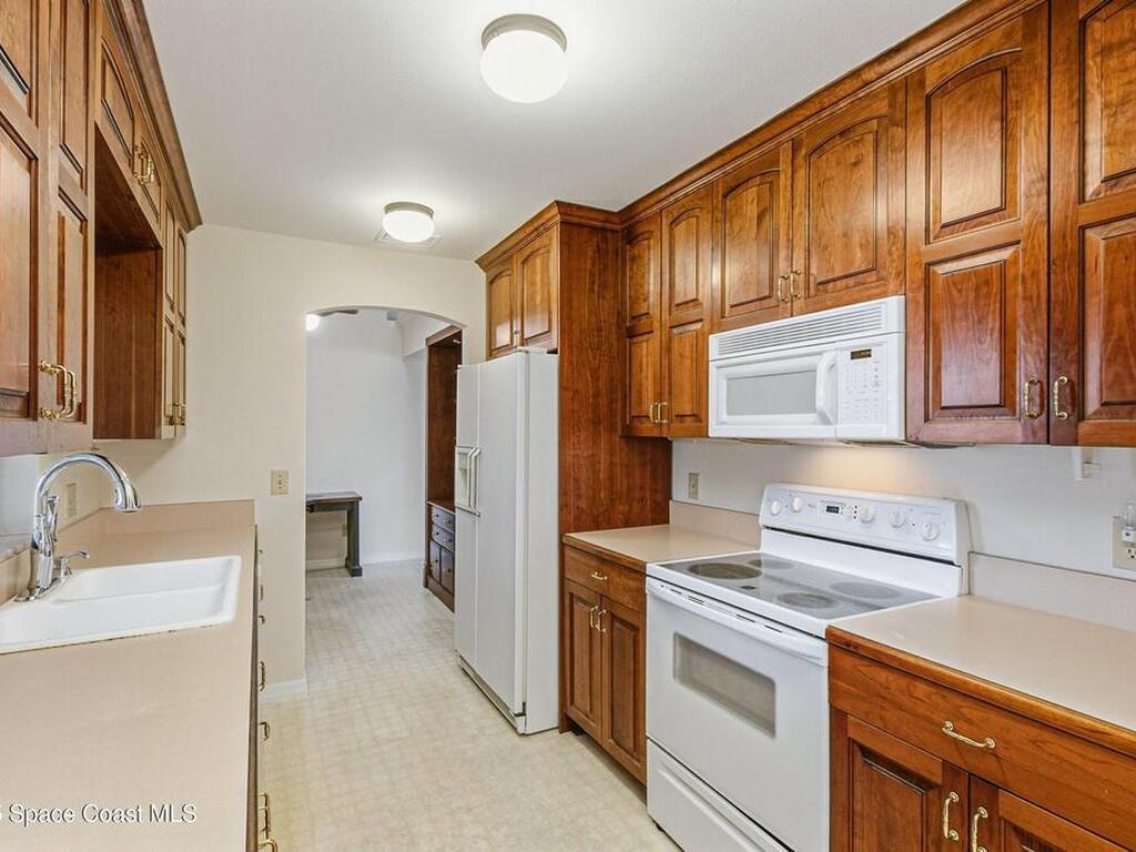 1407 SE Valerius Street, Palm Bay, FL 32909