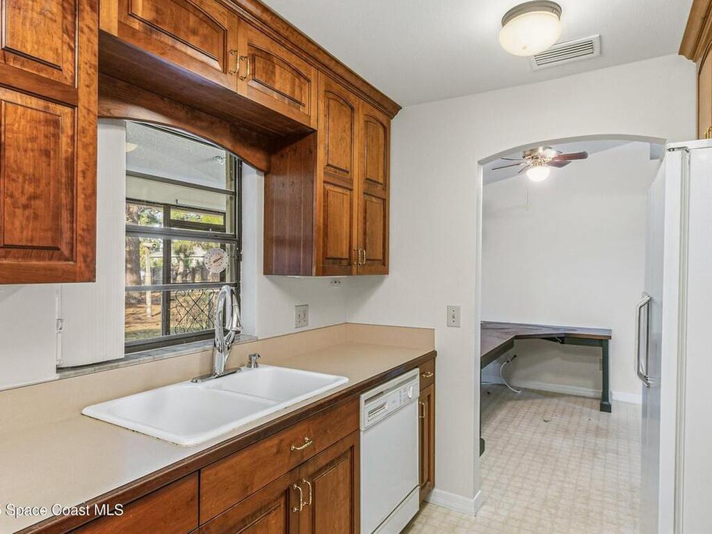 1407 SE Valerius Street, Palm Bay, FL 32909