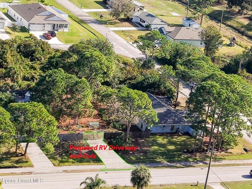 1407 SE Valerius Street, Palm Bay, FL 32909