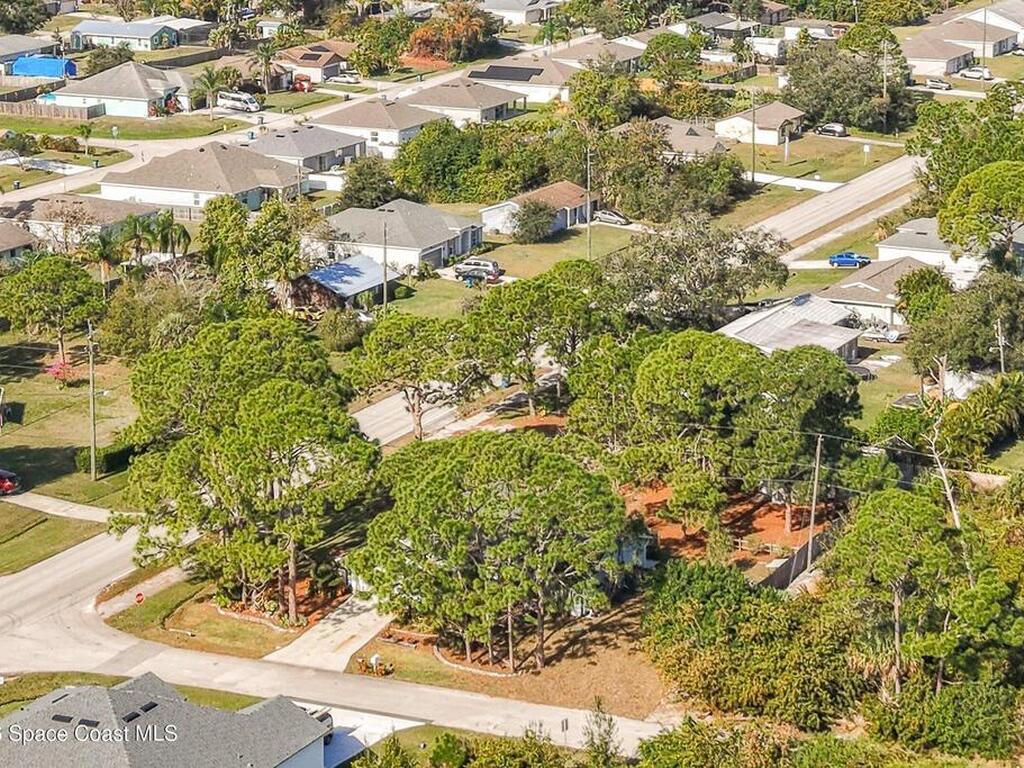 1407 SE Valerius Street, Palm Bay, FL 32909