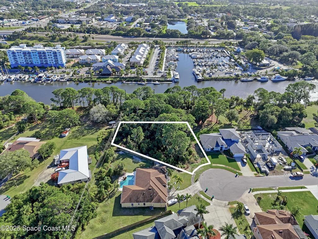 111 Edgewater Way, Merritt Island, FL 32953