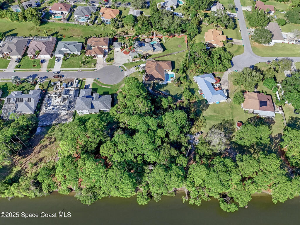 111 Edgewater Way, Merritt Island, FL 32953