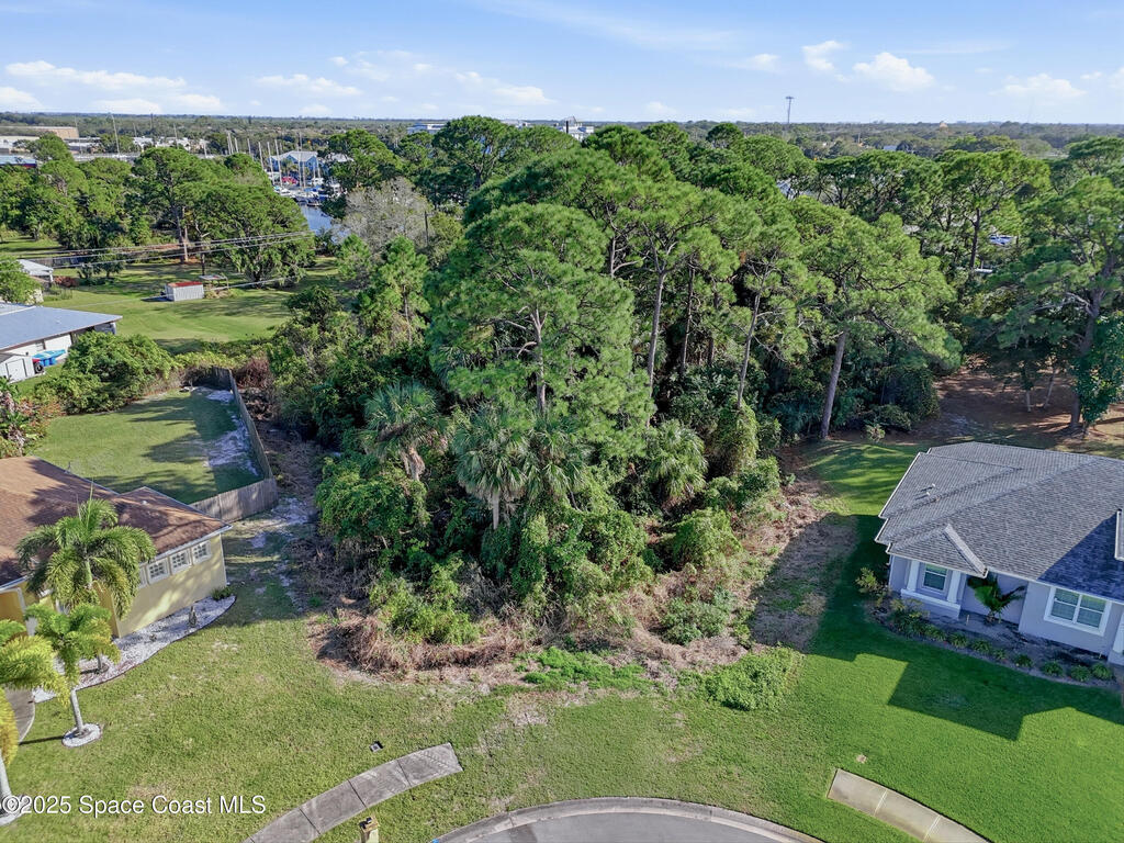 111 Edgewater Way, Merritt Island, FL 32953