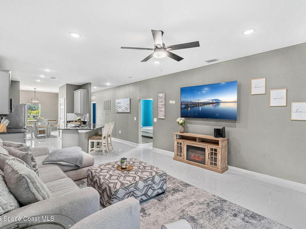 1125 Satin Road, Palm Bay, FL 32908