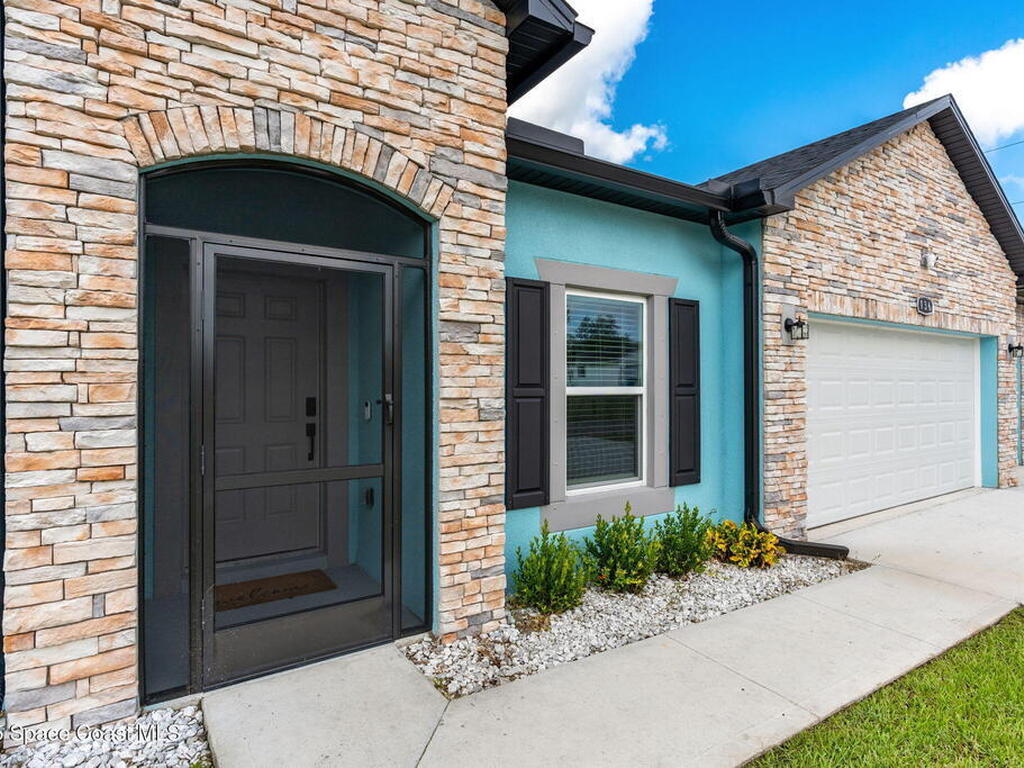 1125 Satin Road, Palm Bay, FL 32908