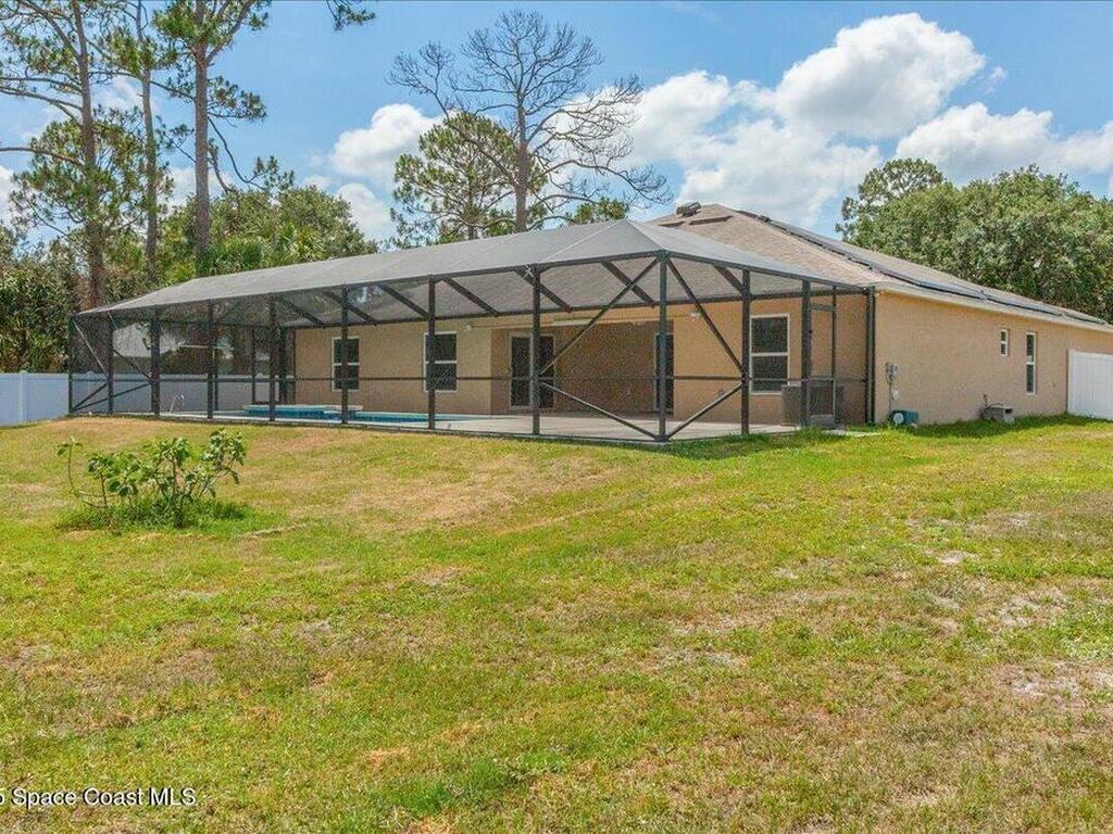 1397 Danbury Street, Palm Bay, FL 32908