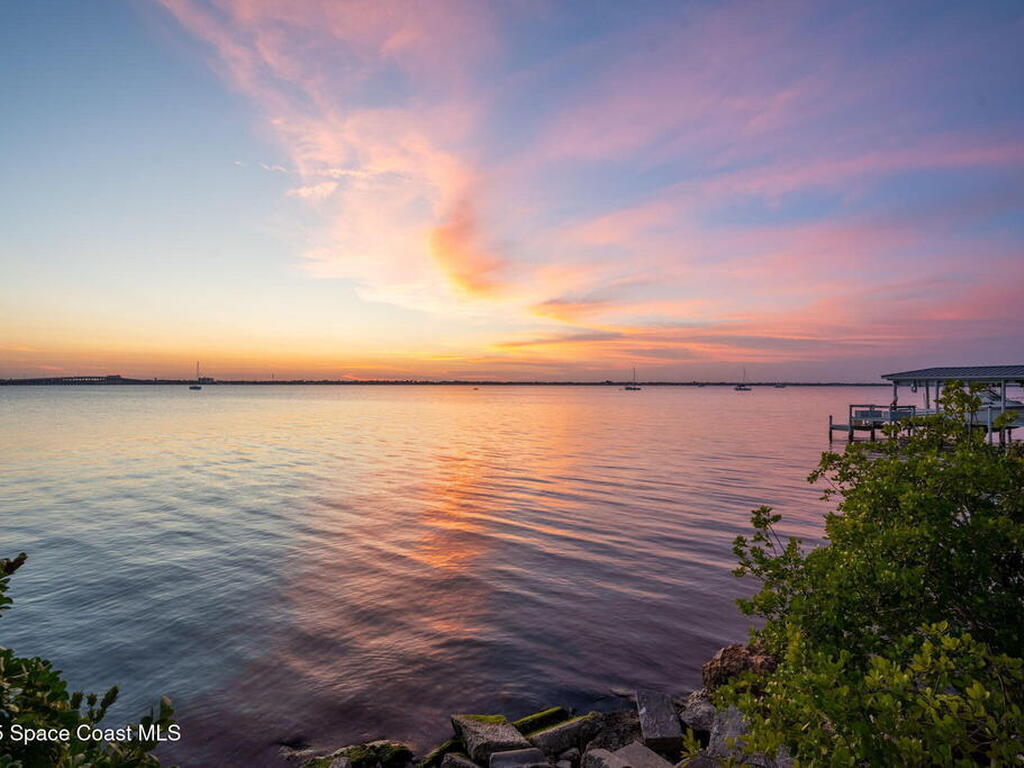 11680 Point Drive, Merritt Island, FL 32952