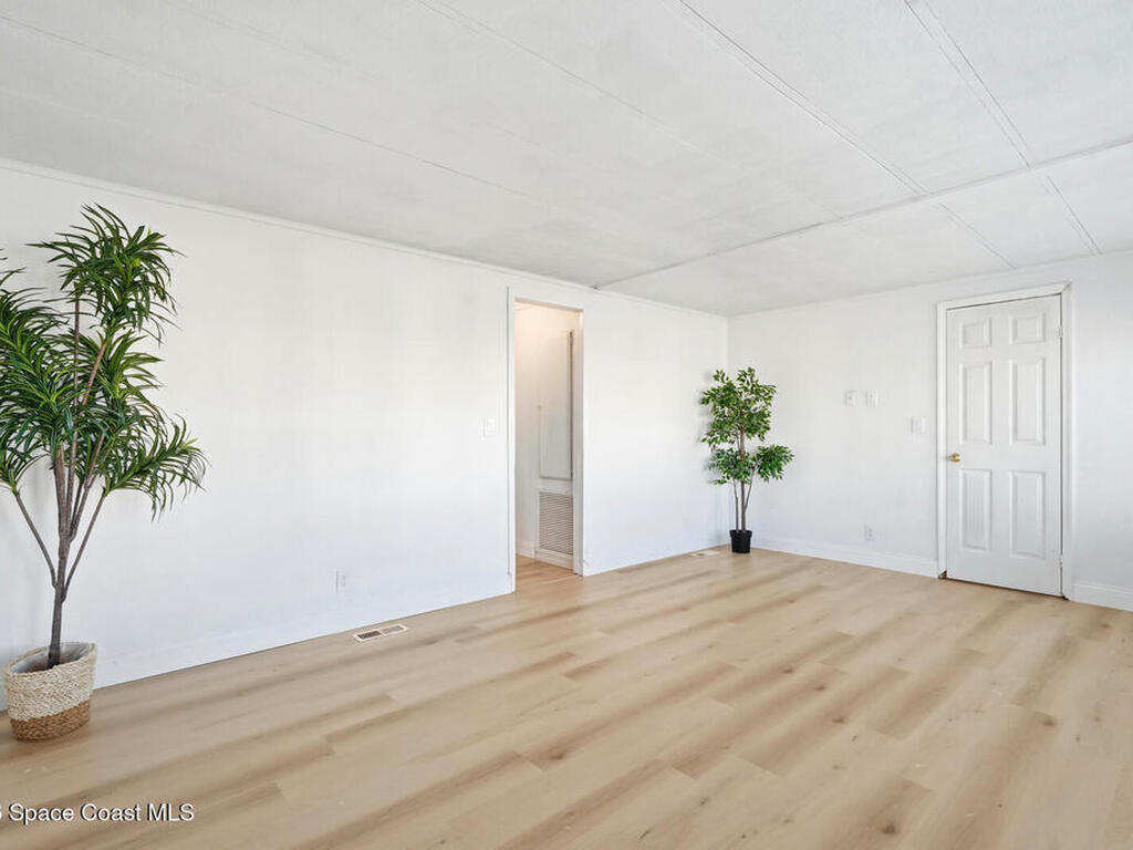 264 Seabreeze Drive, Flagler Beach, FL 32136