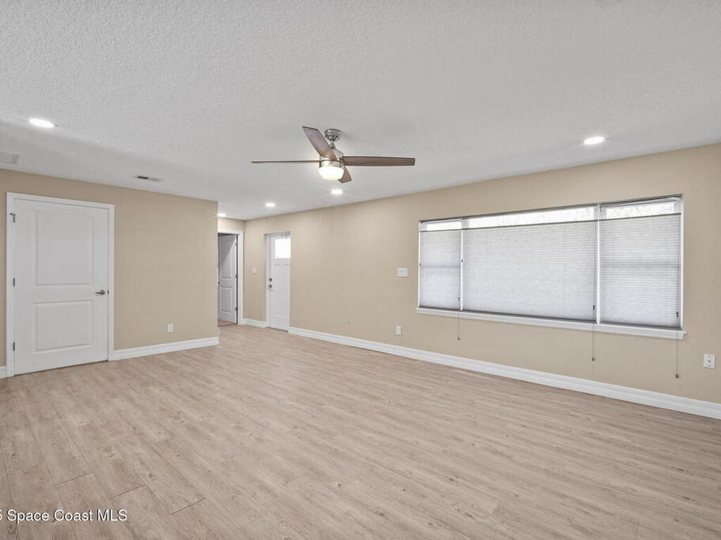 2033 Adams Avenue, Melbourne, FL 32935