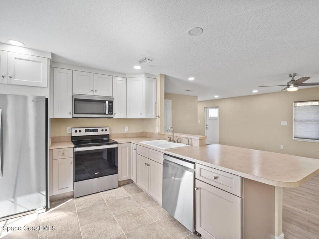 2033 Adams Avenue, Melbourne, FL 32935