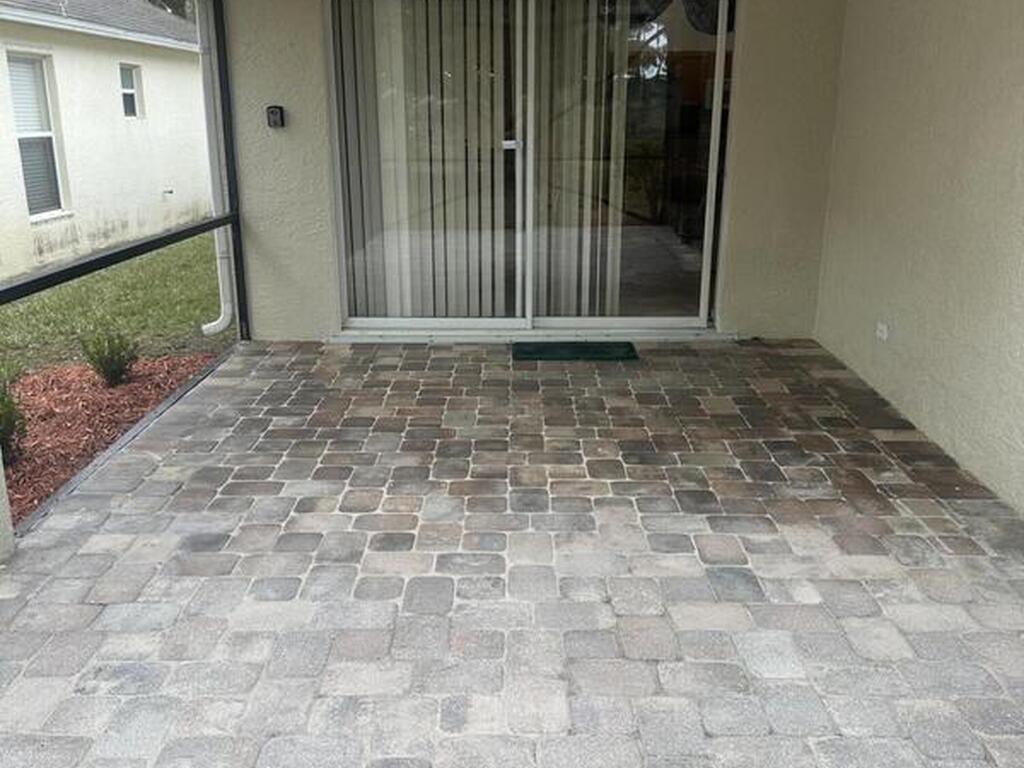 541 Morning Cove Circle, Palm Bay, FL 32909