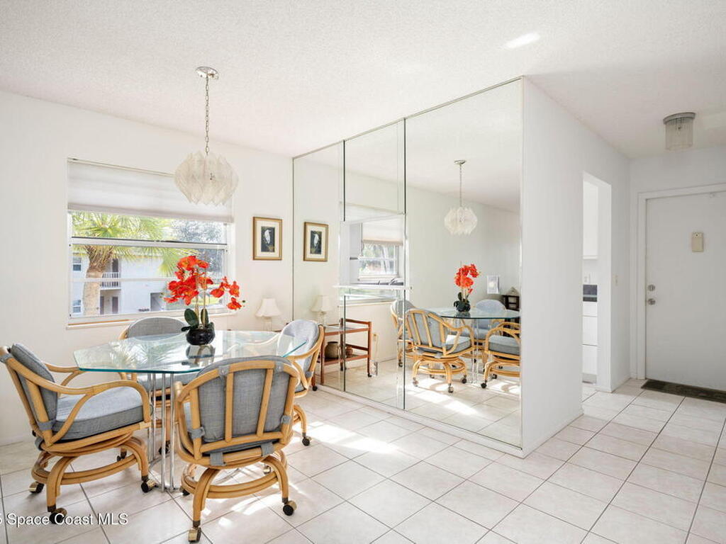 40 Vis Gdns Trail, Vero Beach, FL 32962