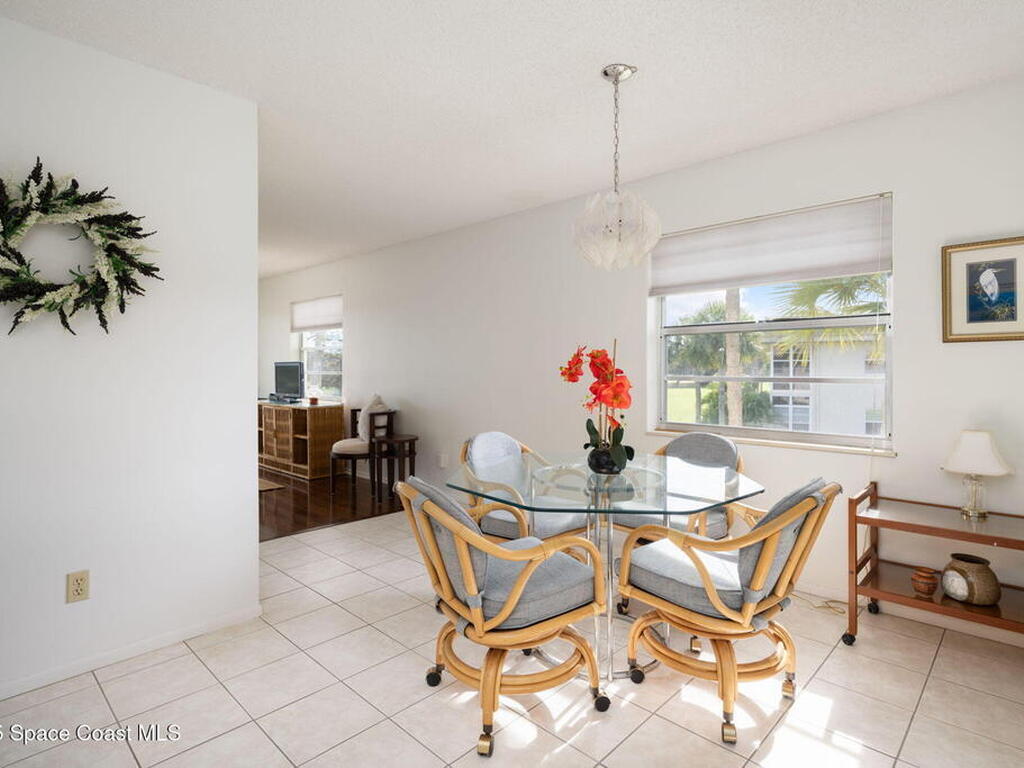 40 Vis Gdns Trail, Vero Beach, FL 32962