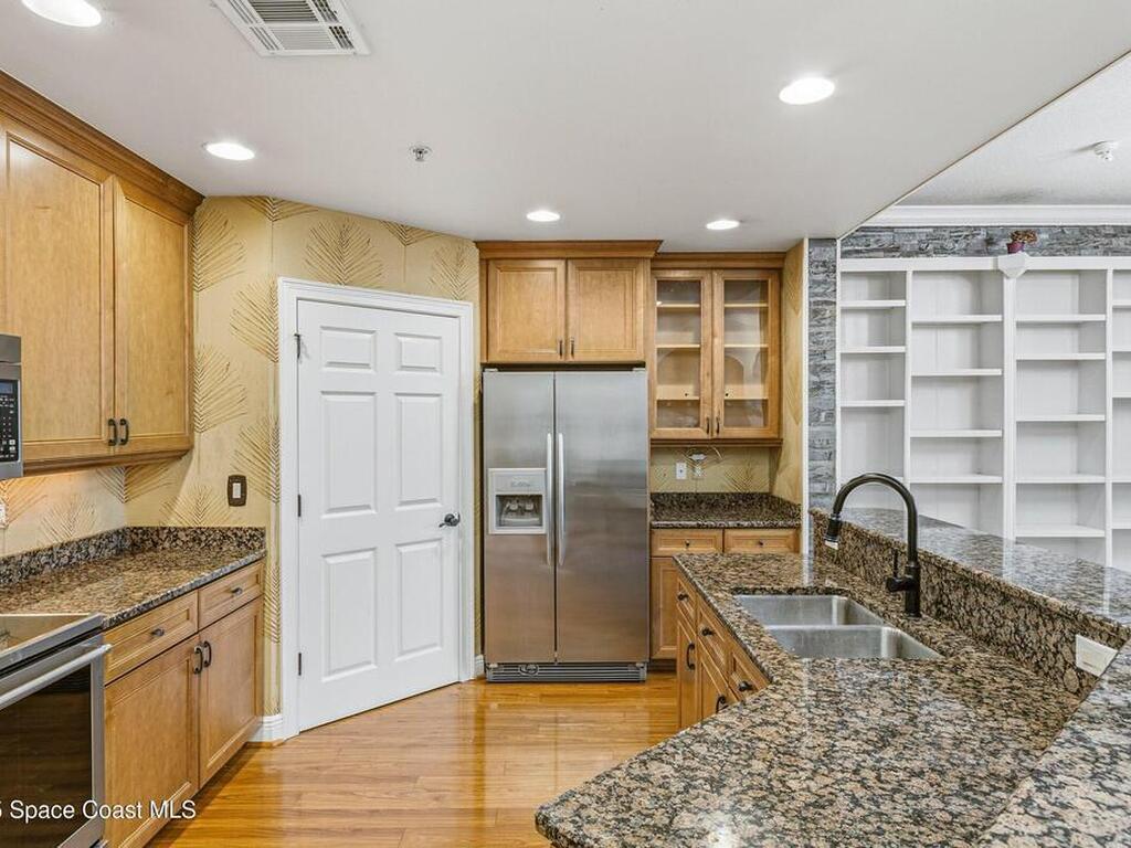 1437 Pineapple Avenue, Melbourne, FL 32935