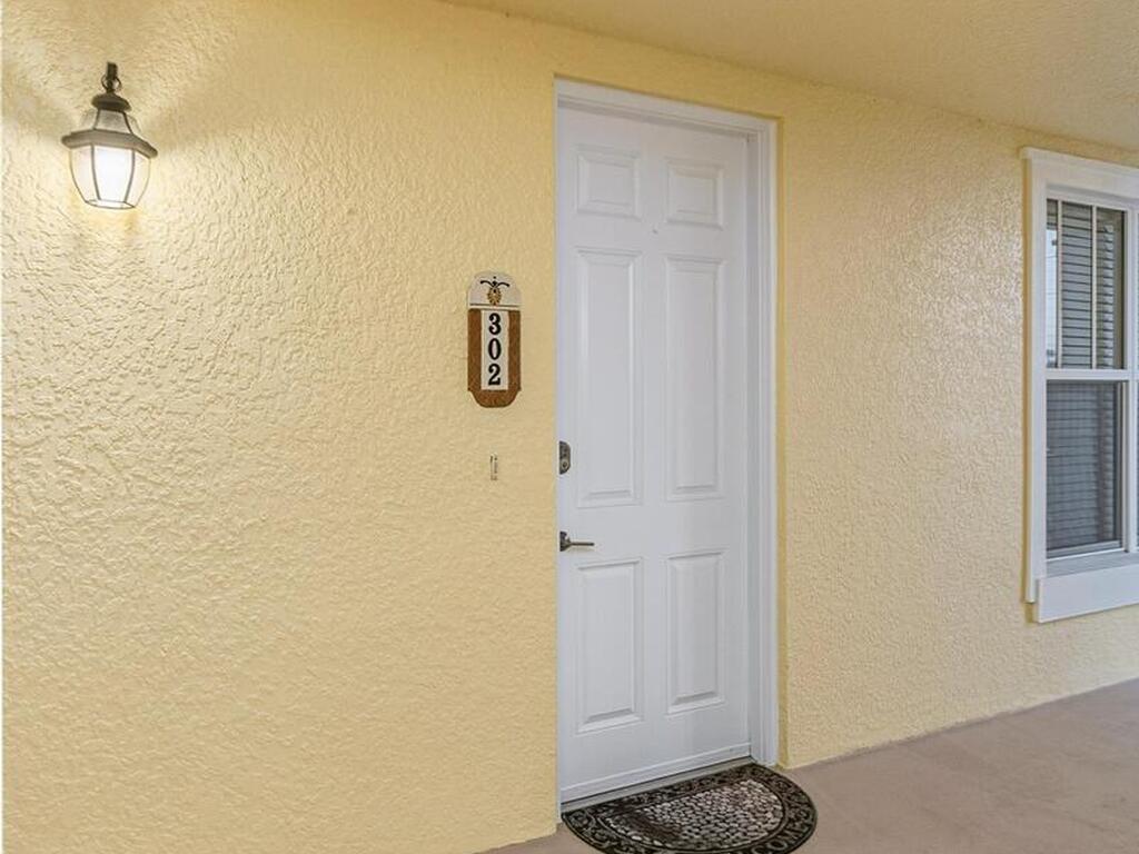 1437 Pineapple Avenue, Melbourne, FL 32935