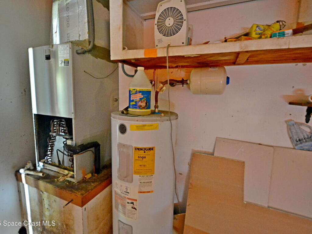 1374 Pakenham Street, Palm Bay, FL 32907