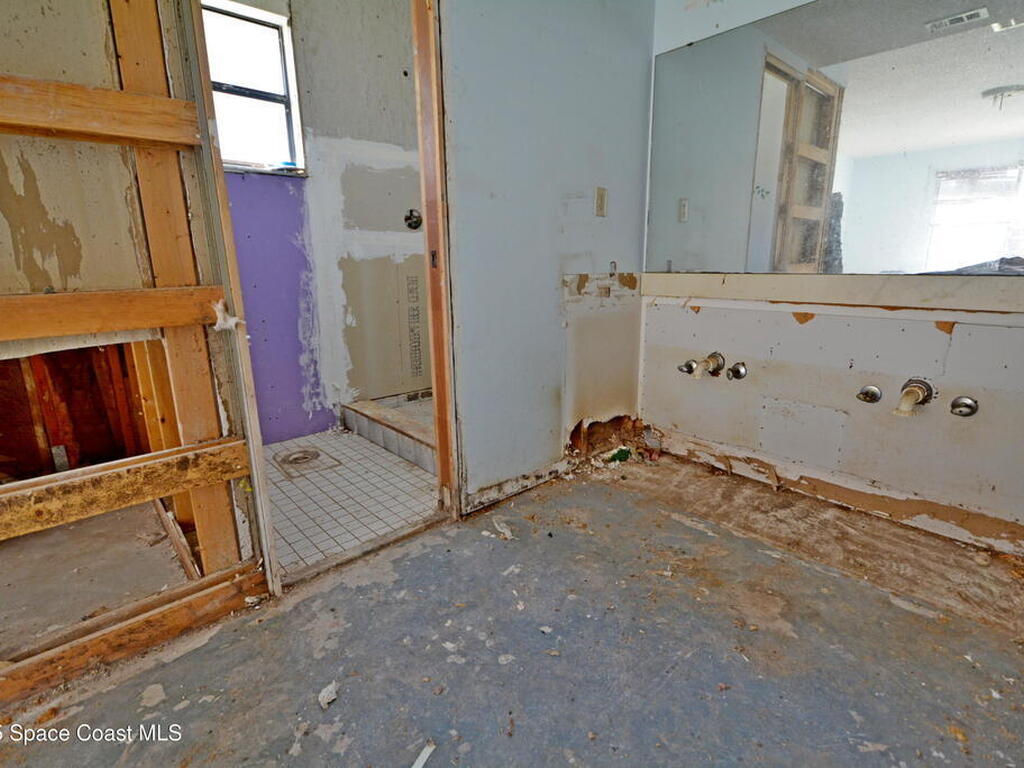 1374 Pakenham Street, Palm Bay, FL 32907