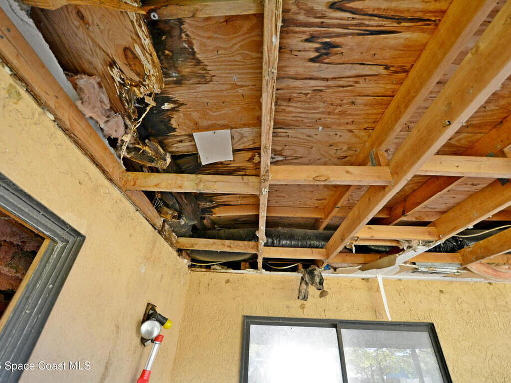 1374 Pakenham Street, Palm Bay, FL 32907