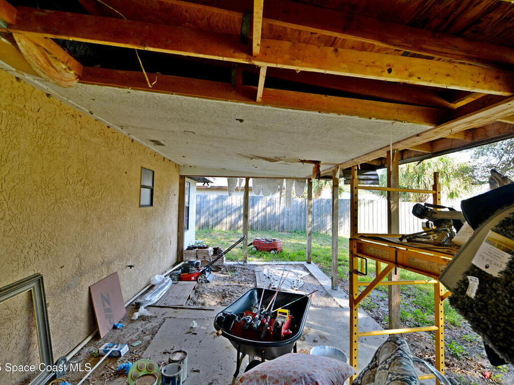 1374 Pakenham Street, Palm Bay, FL 32907