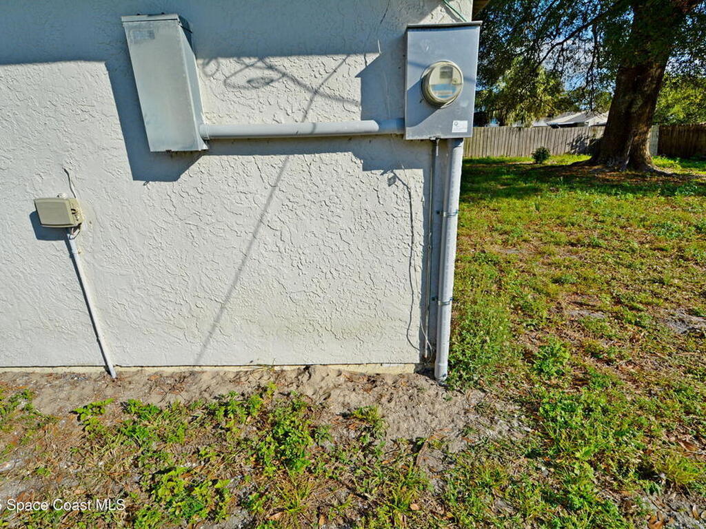 1374 Pakenham Street, Palm Bay, FL 32907