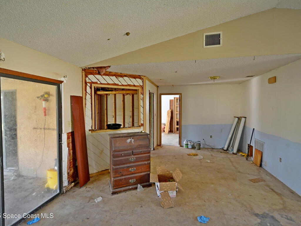 1374 Pakenham Street, Palm Bay, FL 32907