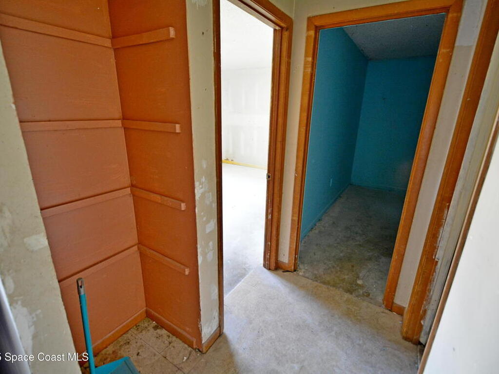 1374 Pakenham Street, Palm Bay, FL 32907