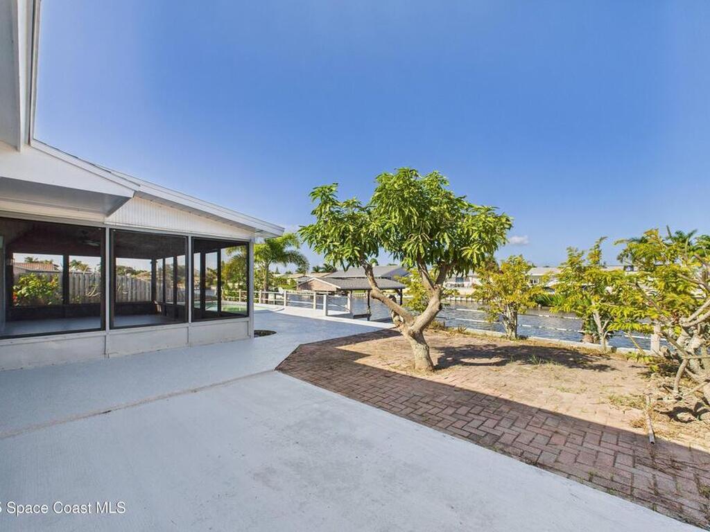 470 Sundoro Court, Merritt Island, FL 32953