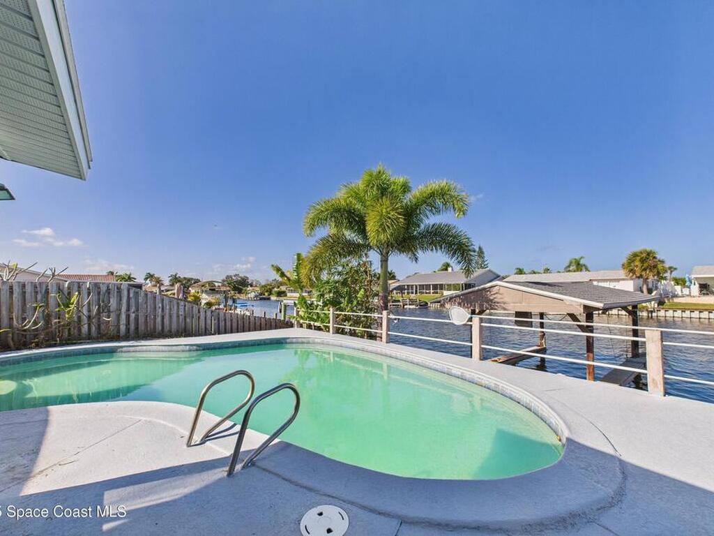 470 Sundoro Court, Merritt Island, FL 32953