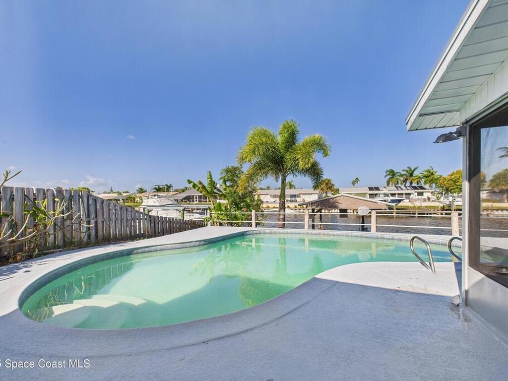 470 Sundoro Court, Merritt Island, FL 32953