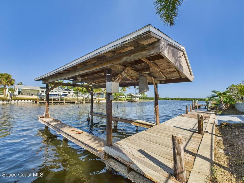 470 Sundoro Court, Merritt Island, FL 32953