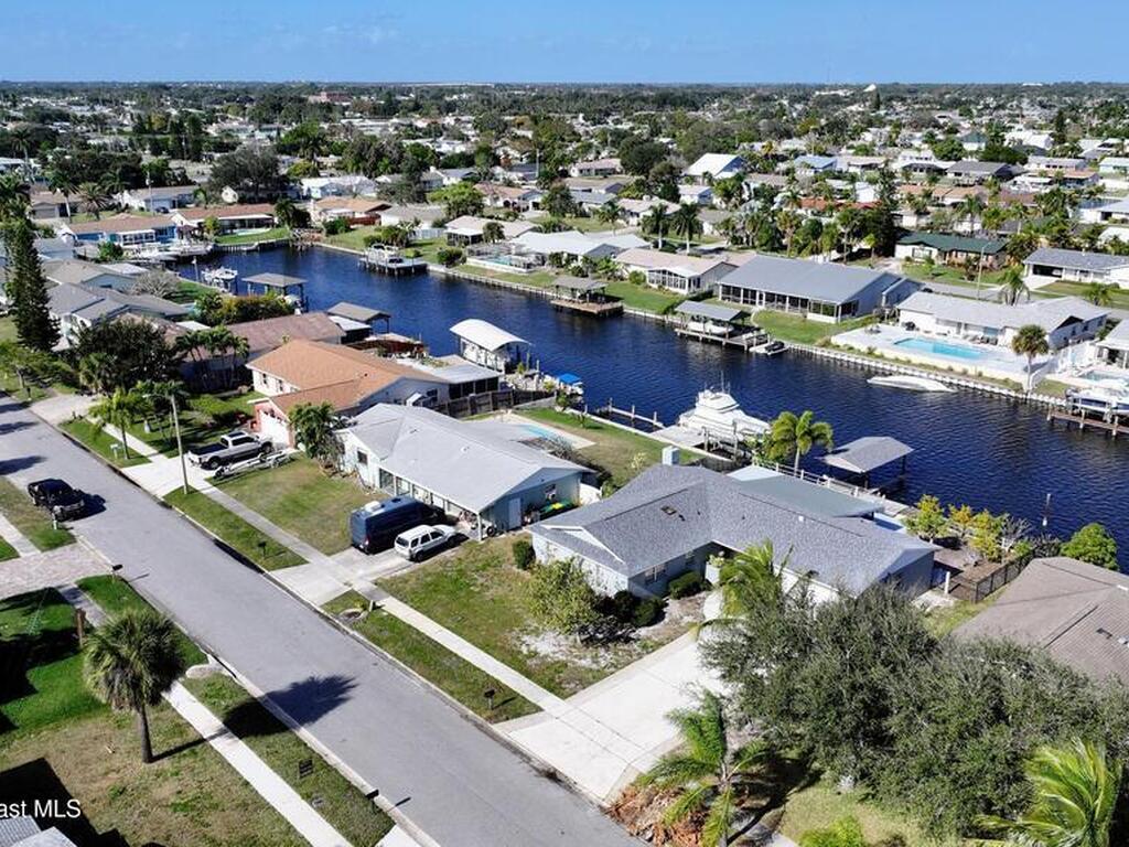 470 Sundoro Court, Merritt Island, FL 32953