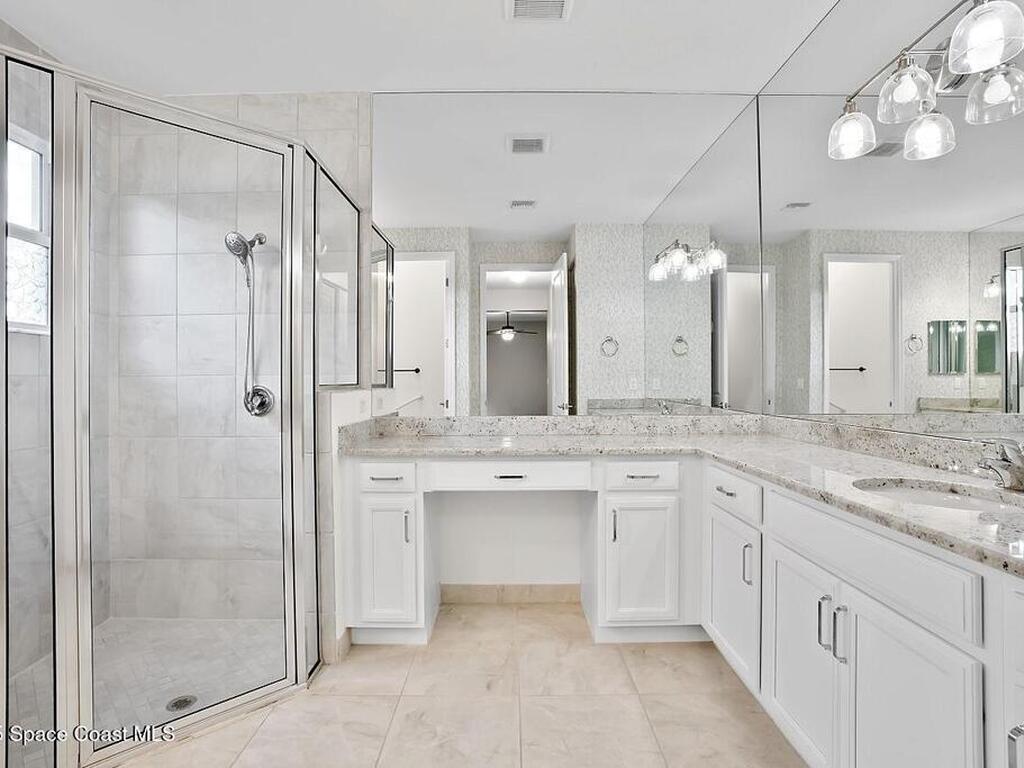 11729 SW Golden Falls Lane, Port St. Lucie, FL 34987