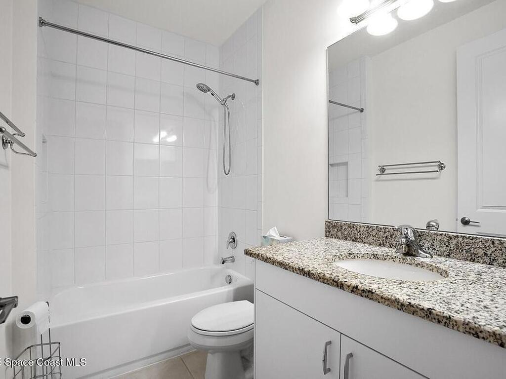 11729 SW Golden Falls Lane, Port St. Lucie, FL 34987