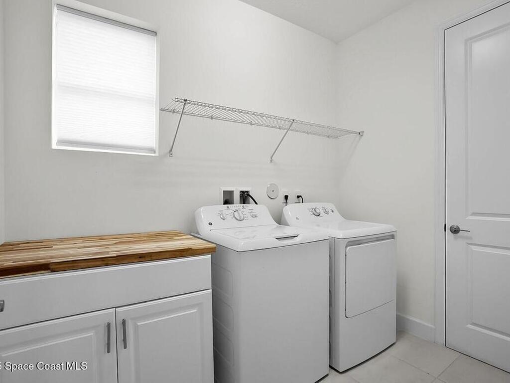 11729 SW Golden Falls Lane, Port St. Lucie, FL 34987