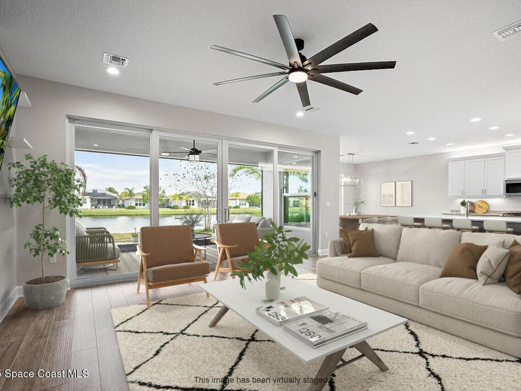 11729 SW Golden Falls Lane, Port St. Lucie, FL 34987