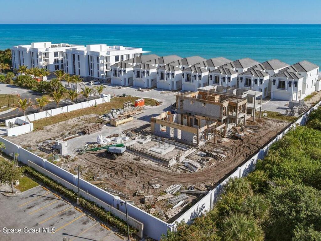 805 46th Place, Vero Beach, FL 32963