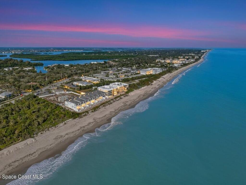 805 46th Place, Vero Beach, FL 32963