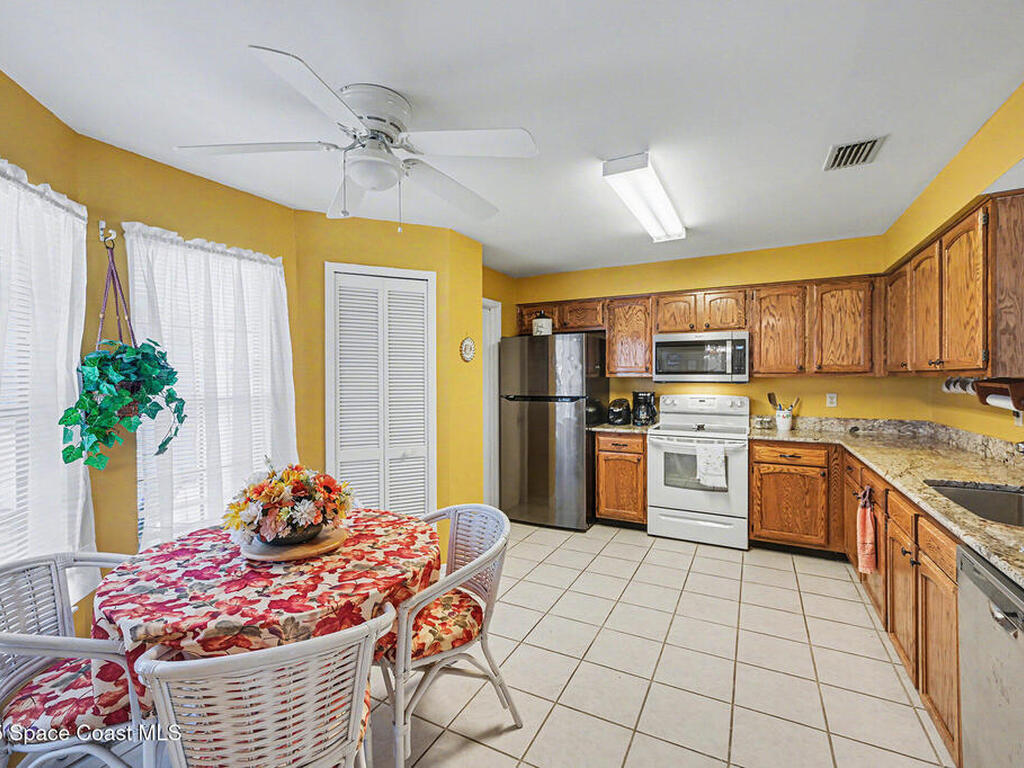 864 Gardener Road, Rockledge, FL 32955