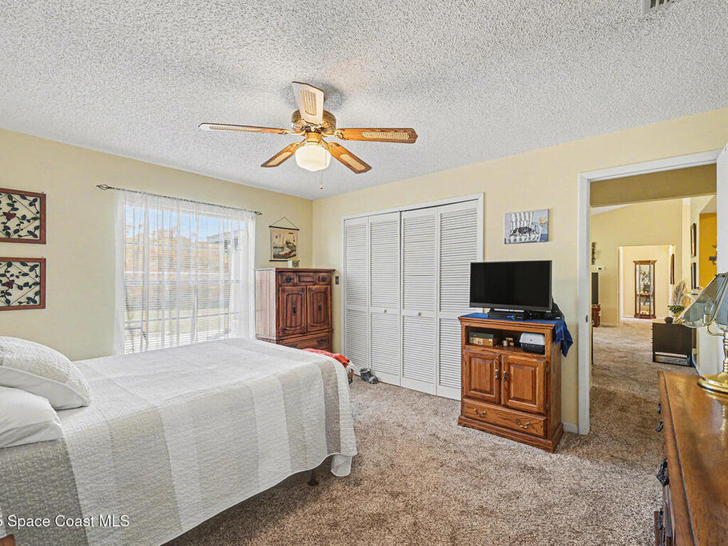 864 Gardener Road, Rockledge, FL 32955