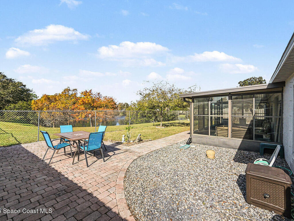 864 Gardener Road, Rockledge, FL 32955