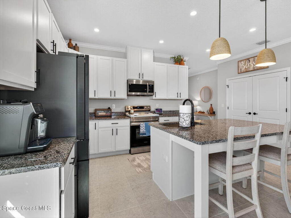 1027 Soleway Avenue, Palm Bay, FL 32907