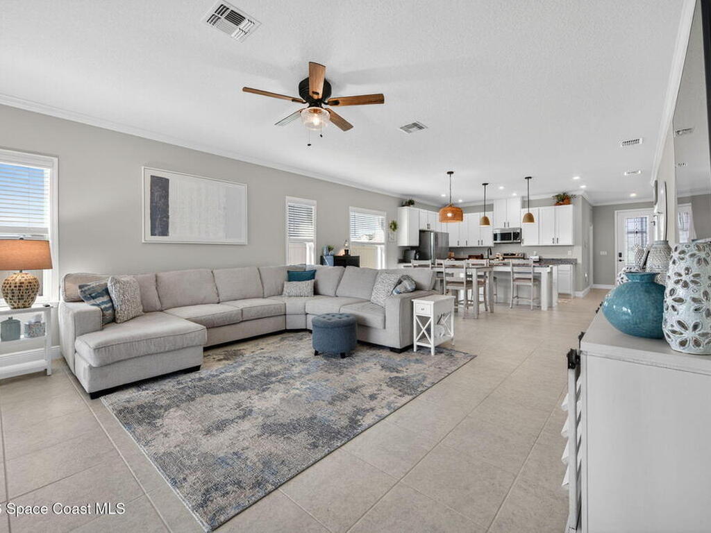 1027 Soleway Avenue, Palm Bay, FL 32907