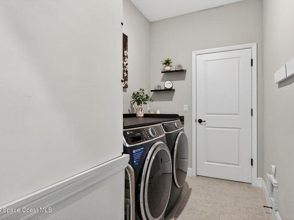 1027 Soleway Avenue, Palm Bay, FL 32907