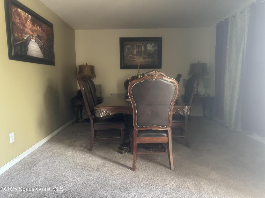 561 Borraclough Avenue, Grant, FL 32949