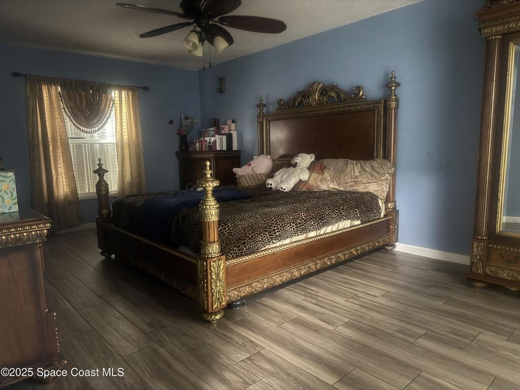 561 Borraclough Avenue, Grant, FL 32949