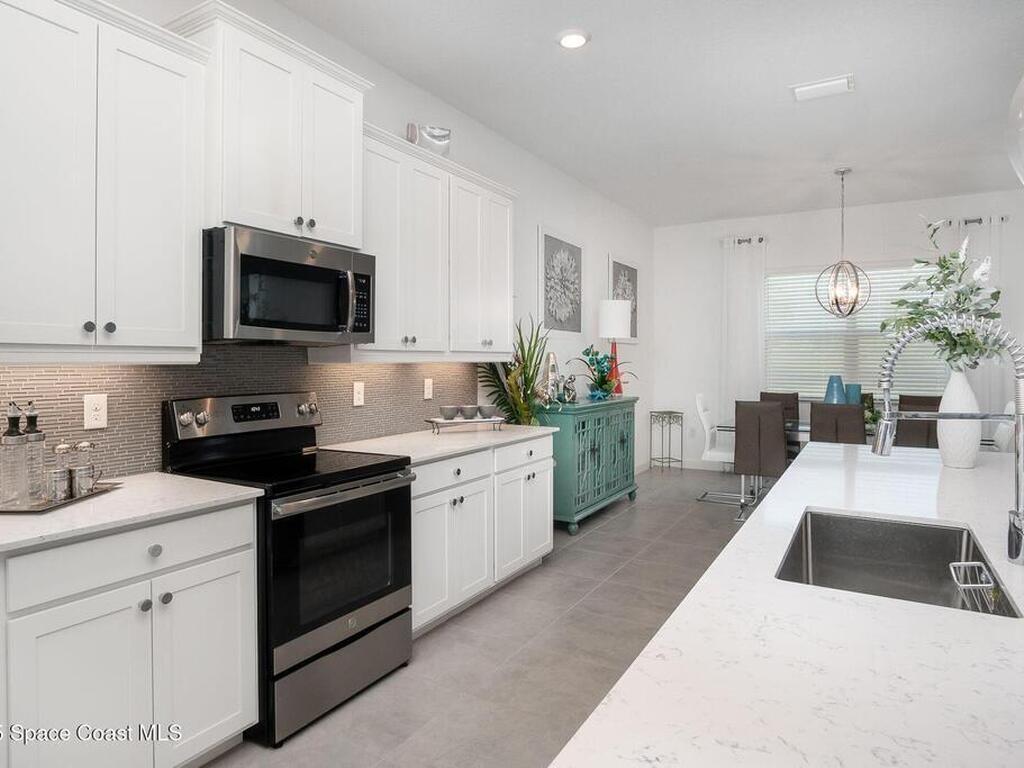 2568 Millennium Circle, Melbourne, FL 32940