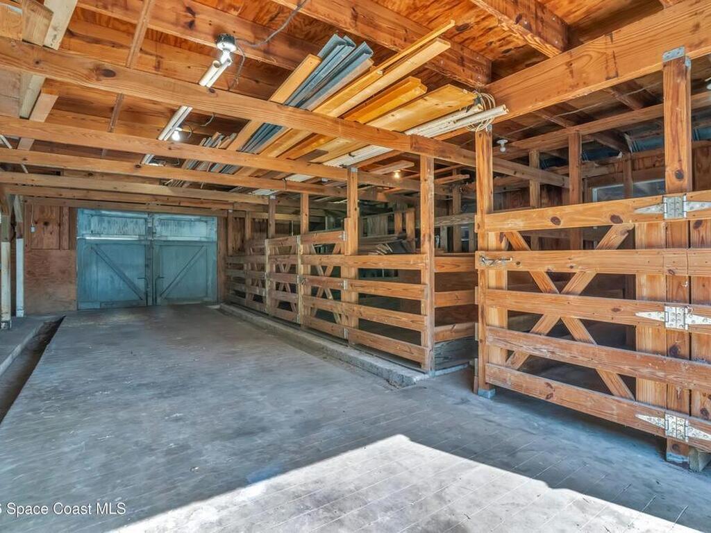 5520 S Pine Tree Point, Lecanto, FL 34461